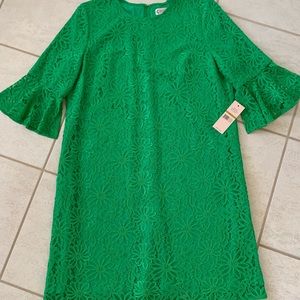 NWT Nanette Lenore Kelly Green Lace Dress with back hook closure
